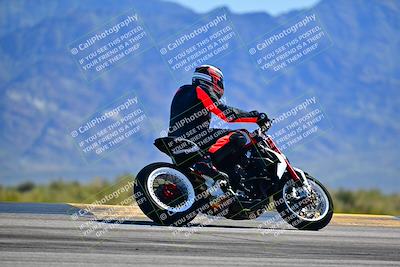 media/Mar-25-2024-Moto Forza (Mon) [[8d4319bd68]]/4-Novice Group/Session 2 (Turn 9 Side)/